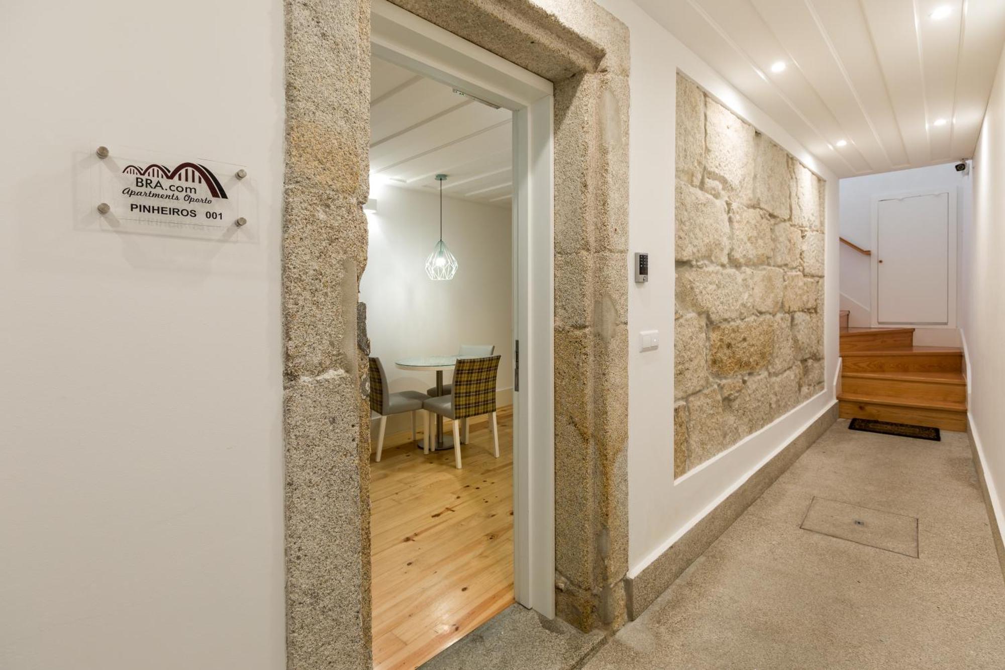 Bra.Com Apartments Oporto Pinheiros Esterno foto